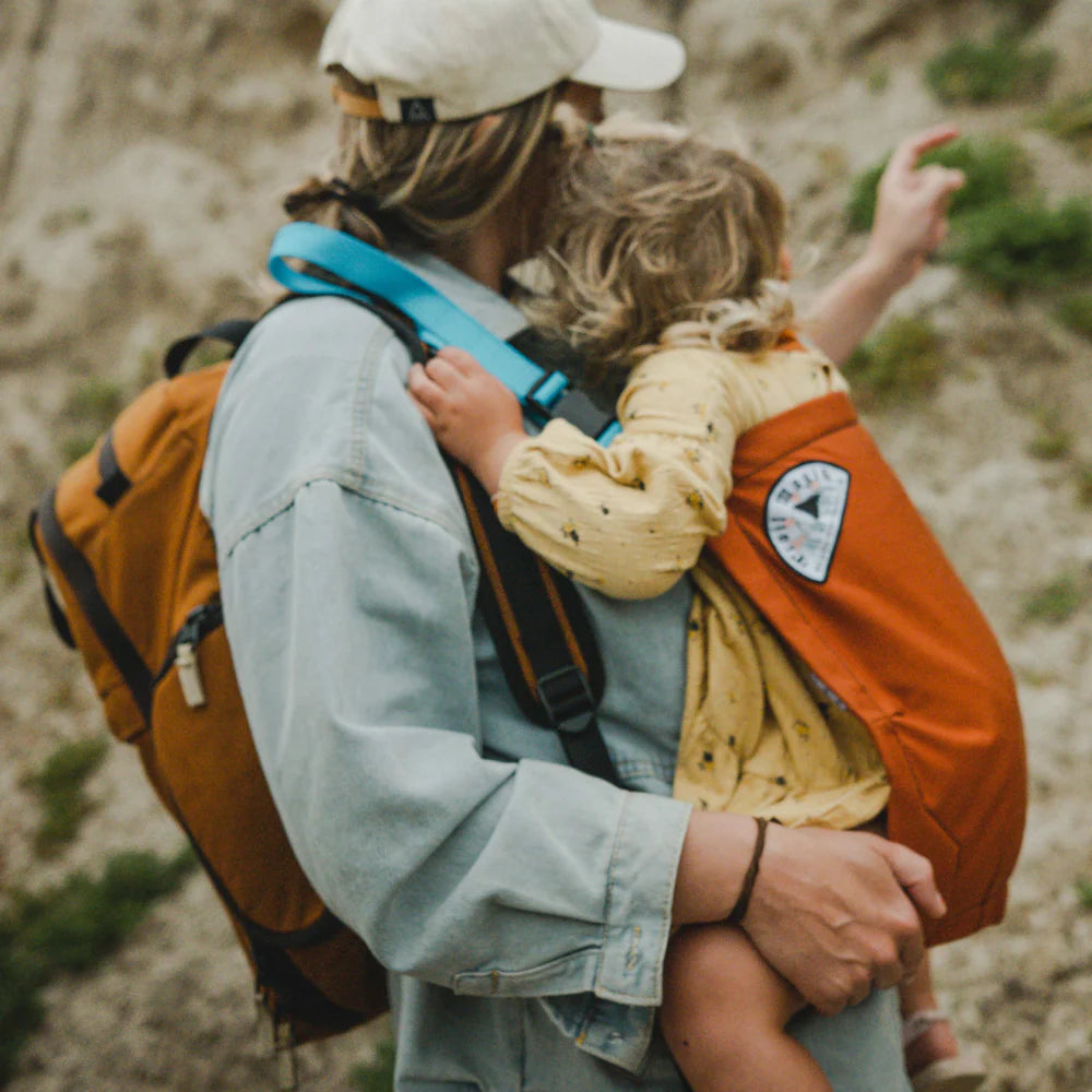 Trail Magik Kid Carrier / The Hailey Outside